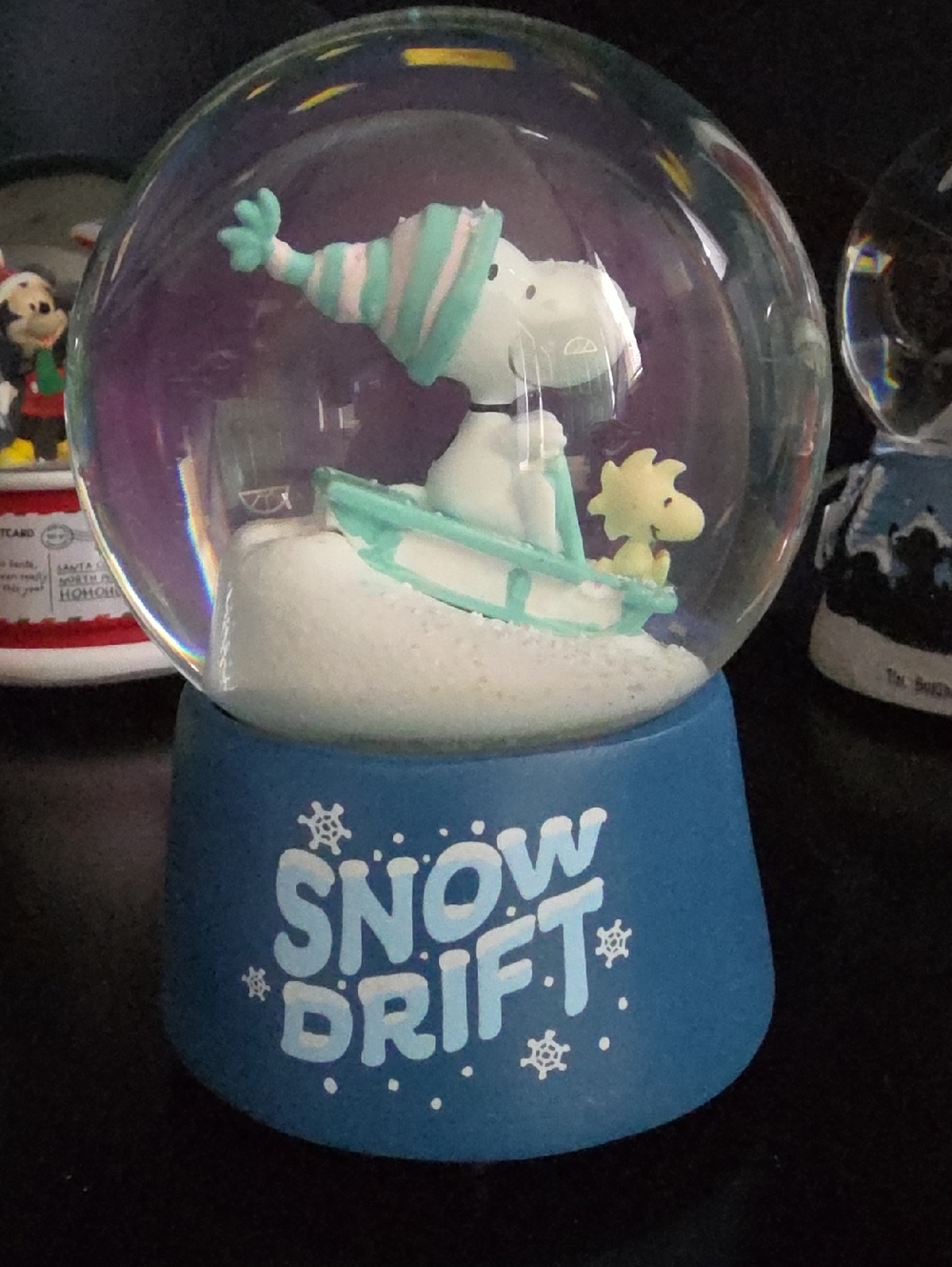 Peanuts Snow Drift Snow Globe - Blue, White, Teal